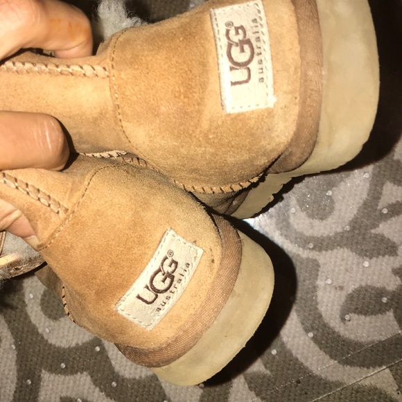 TALL UGGS - Picture 8 of 8